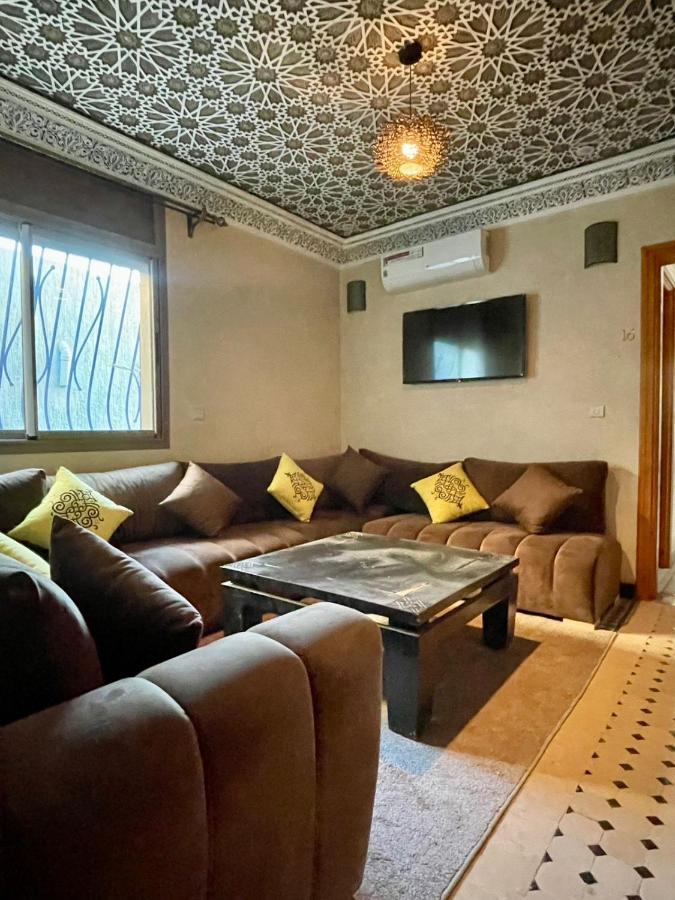 Hotel Apartments Lexpert " Riad The Family" Merzouga Exterior photo